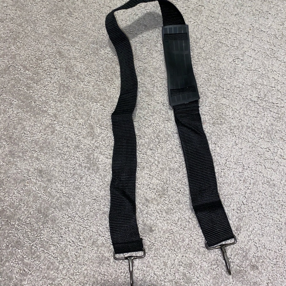 Black laptop shoulder harnesses briefcase strap